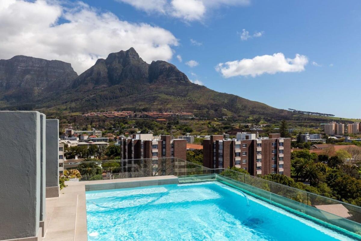 Central Southern Suburbs Leafy Village Neighbourhood Le Cap Extérieur photo