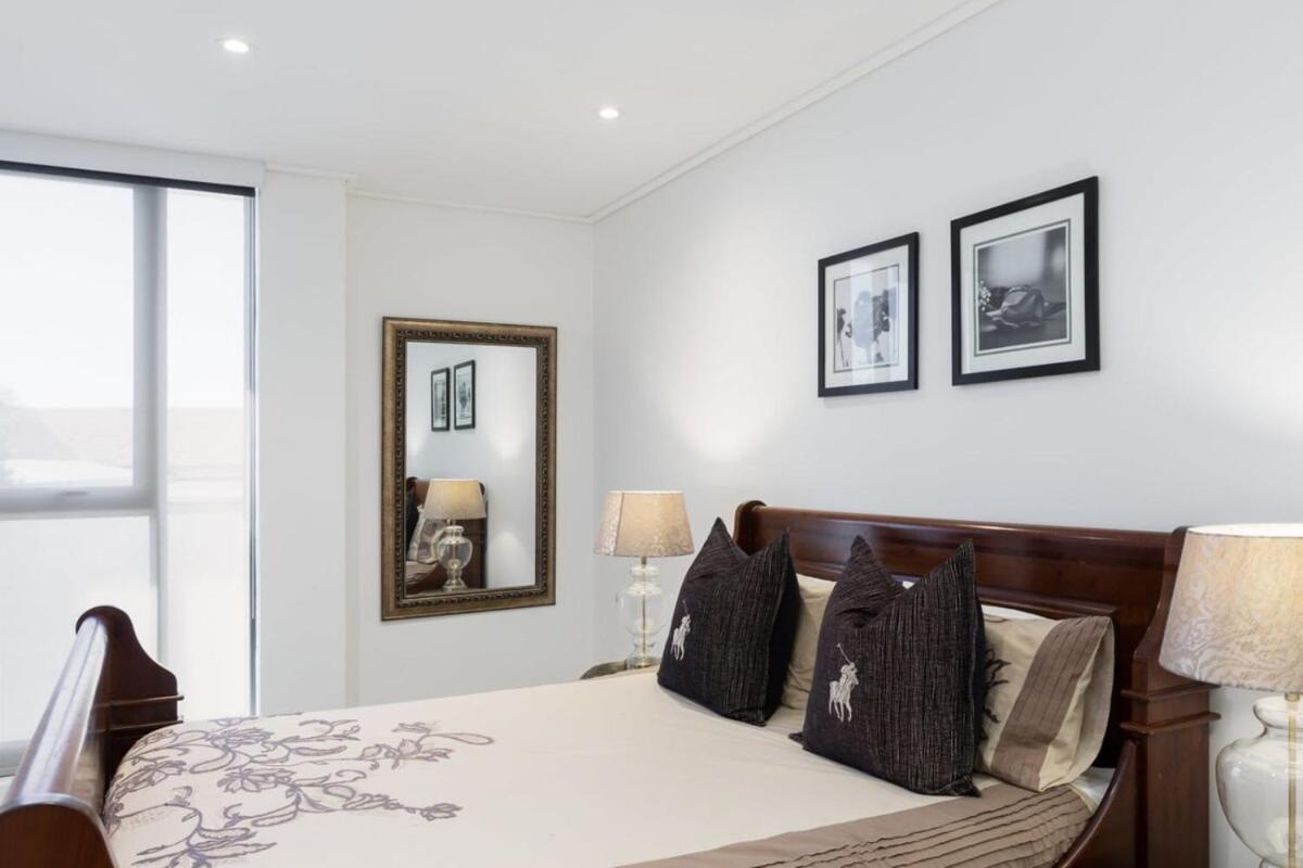 Central Southern Suburbs Leafy Village Neighbourhood Le Cap Extérieur photo